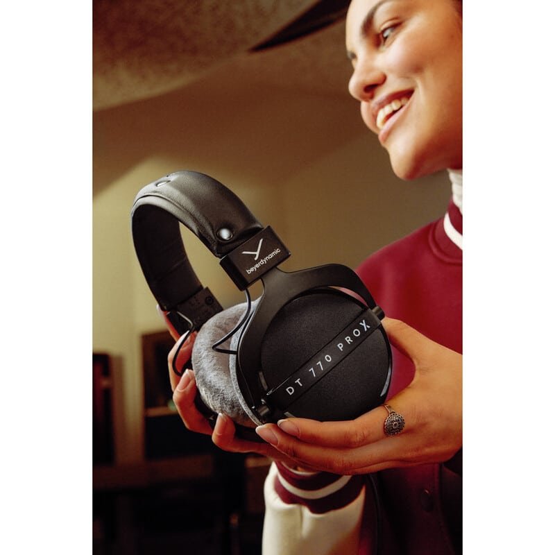 Auriculares profesionales Beyerdynamic DT 770 PRO X