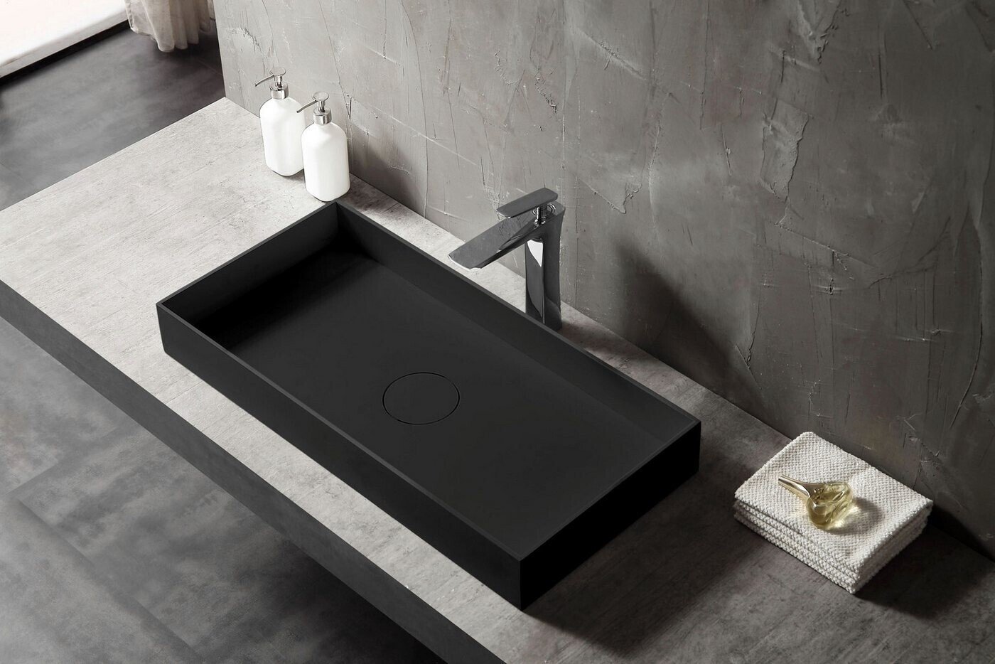 Lavabo sobre encimera Bernstein TWA112 de mineral fundido en negro mate